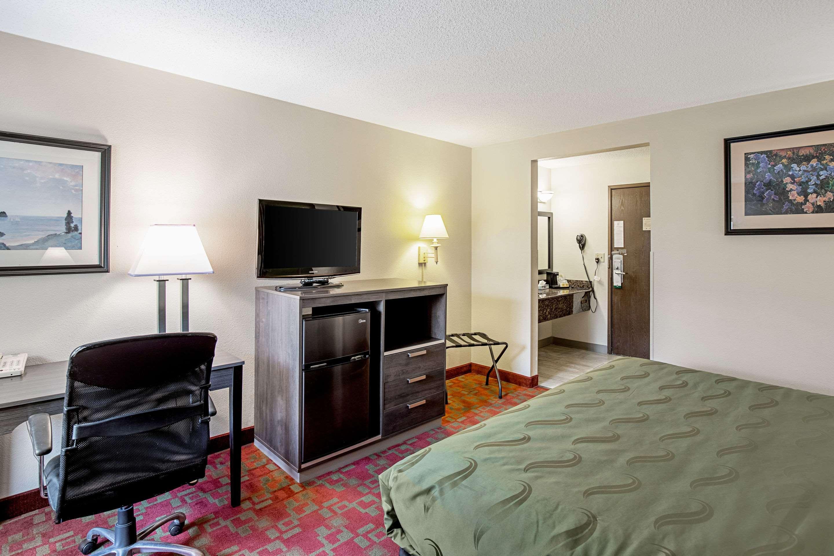 Quality Inn & Suites Milwaukee Kültér fotó
