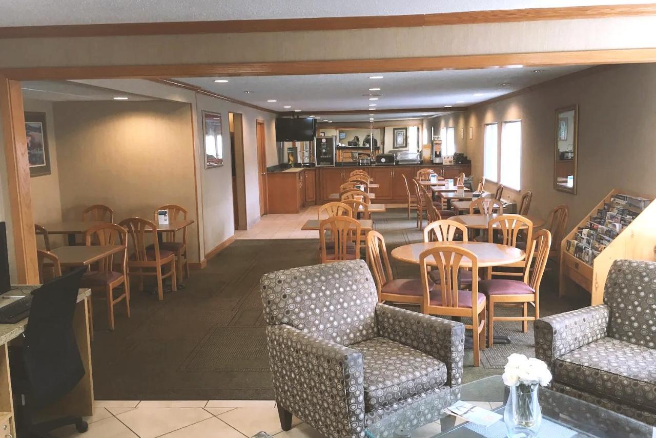 Quality Inn & Suites Milwaukee Kültér fotó