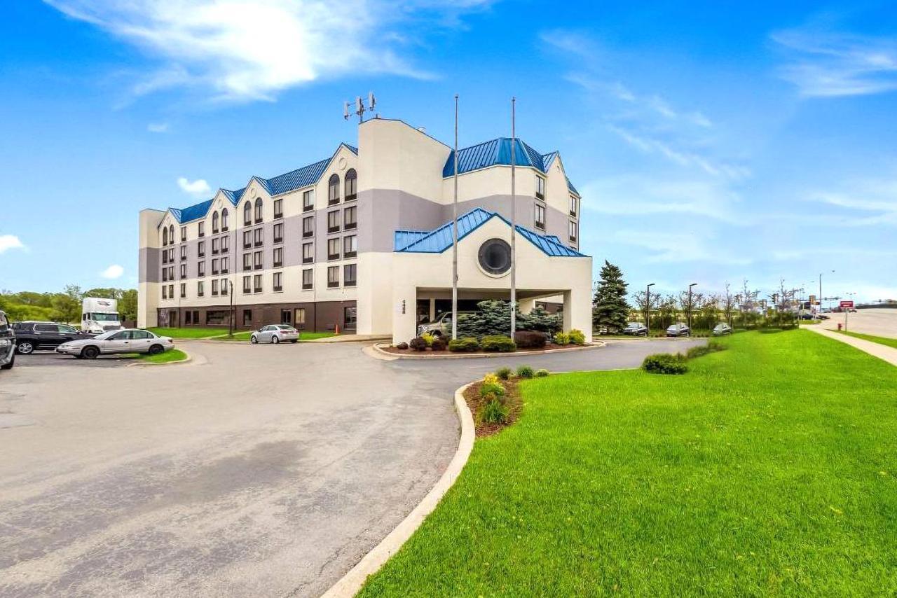 Quality Inn & Suites Milwaukee Kültér fotó
