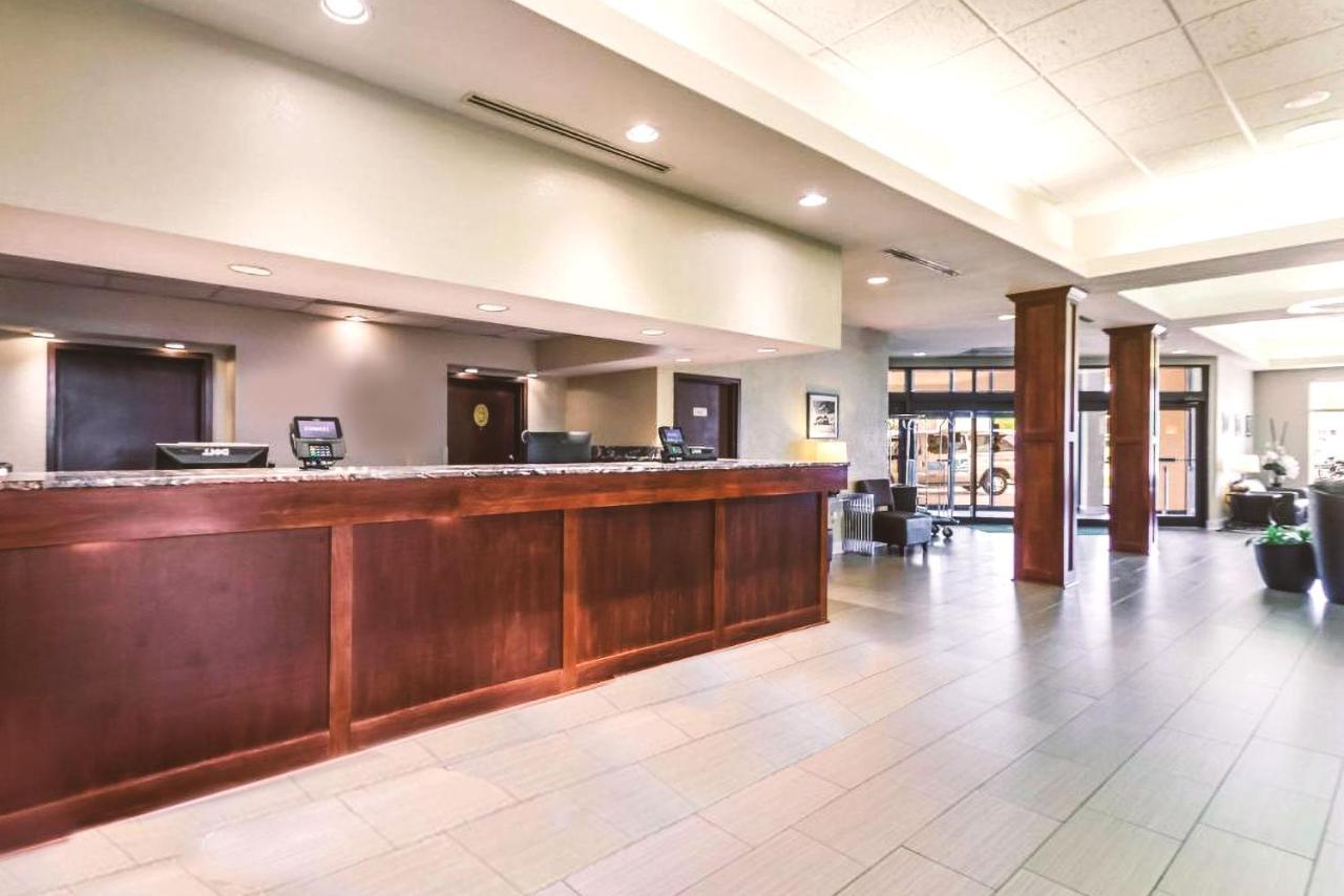 Quality Inn & Suites Milwaukee Kültér fotó